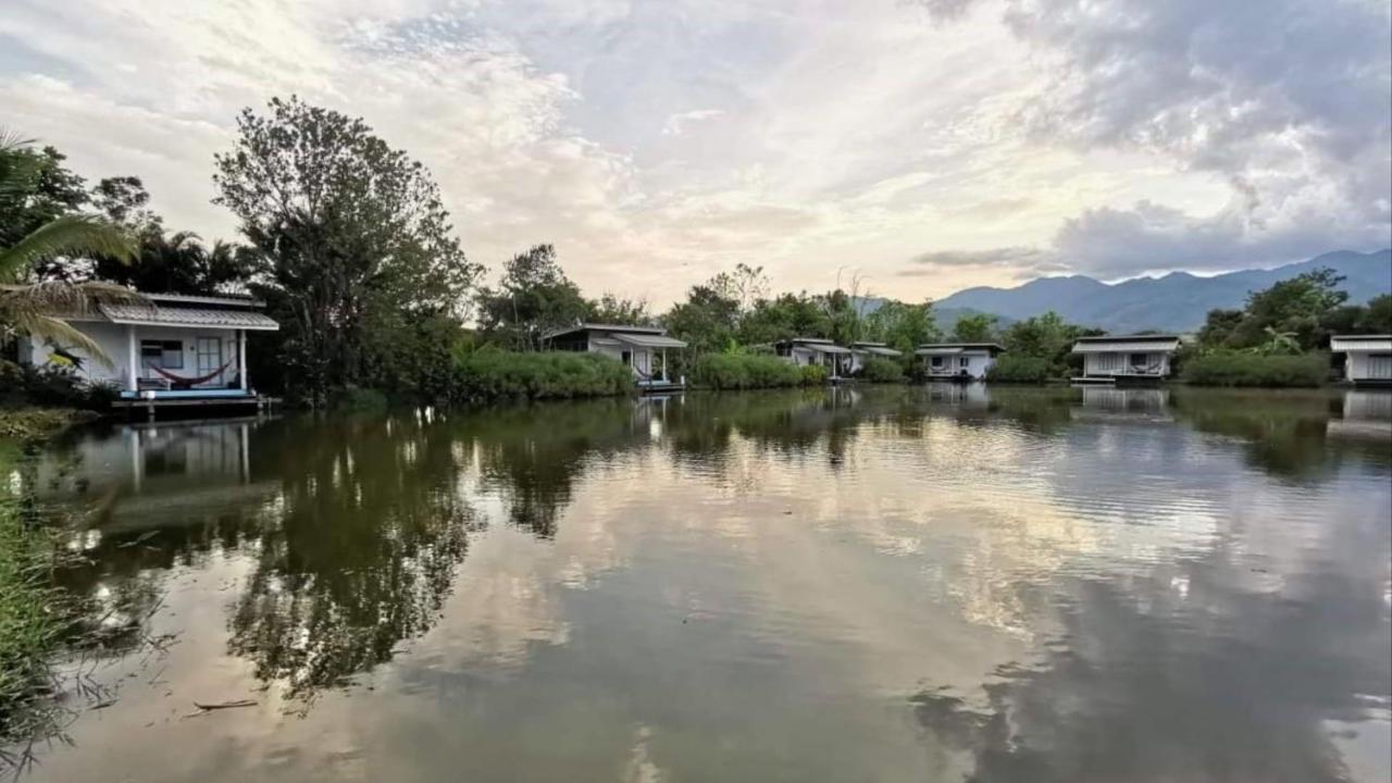 Вілла Bueng Pai Farm บึงปายฟาร์ม Екстер'єр фото